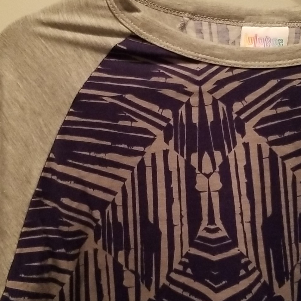 LuLaRoe Randy Baseball Tee - Picture 3 of 4